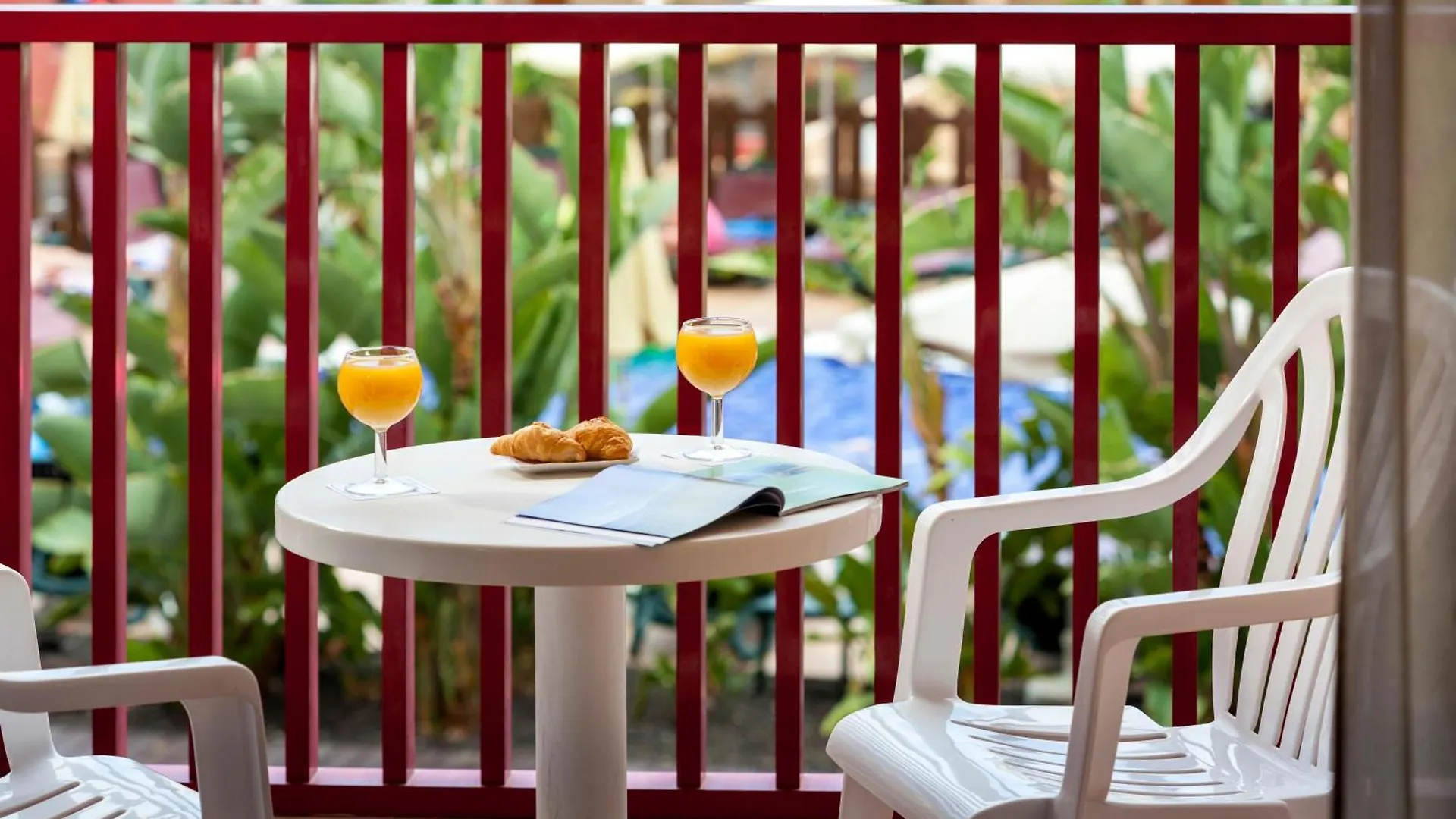 Hotel Best Jacaranda Адехе 4*,