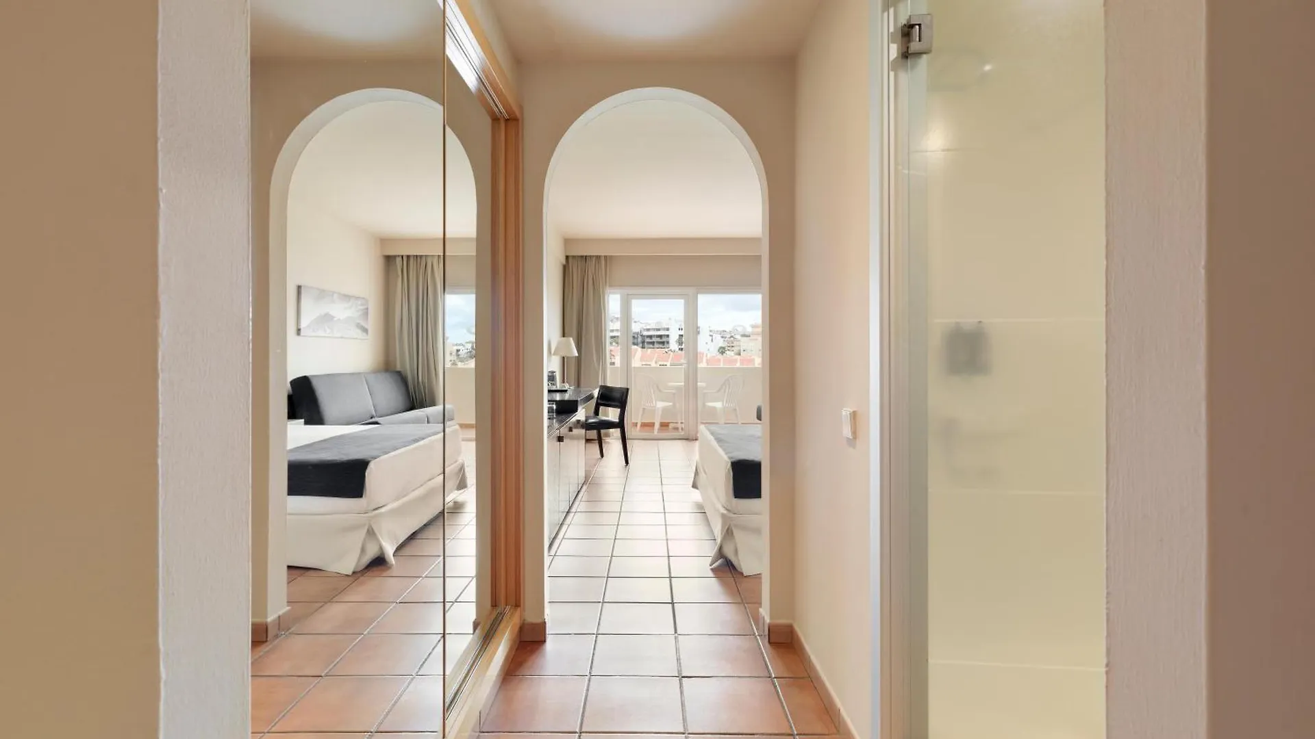 Hotel Best Jacaranda Адехе